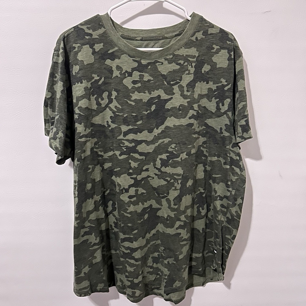 Edgar & Ash Men's XL Green Camouflage Camo Short Sleeve T-Shirt Hunting Sport